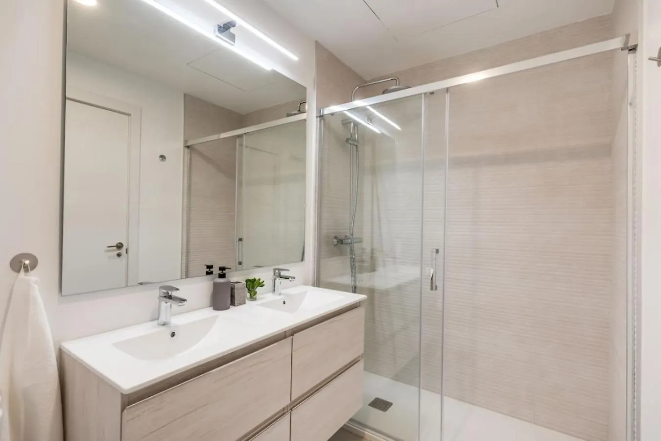 Appartement 3Br With Great Panoramic Views At Oceana Gardens à Estepona